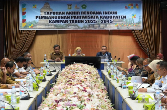 Ekspose Laporan Hasil Penyusunan RIPPARKAB Kampar Tahun 2025-2045 Kampar Hebat