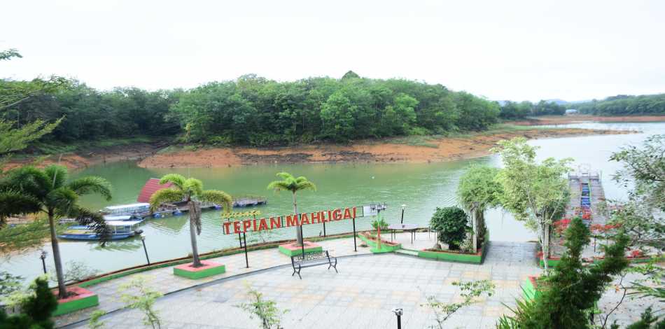 TEPIAN MAHLIGAI