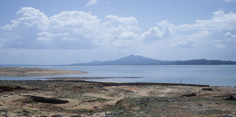 DANAU AKUARI